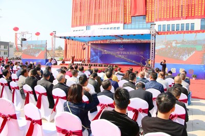 情懷鑄就實業夢，初心照亮家鄉路